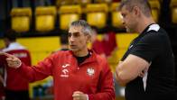 Jota Gonzalez y Julen Aginagalde se salvan in extremis. Polonia jugará el Europeo