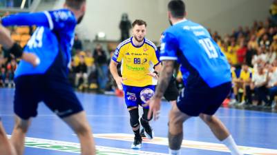 Eslovenia tambien pierde a Aleks Vlah por lesión. Mackovsek acude al rescate