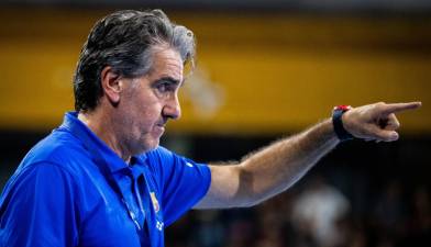 La EHF sanciona a Carlos Ortega con un partido, el Barça valora recurrir