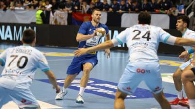 España pierde en Serbia por dos goles y deberá ganar el domingo en Ciudad Real