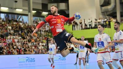 Los Hispanos consiguen 4 goles de renta para la vuelta en Serbia