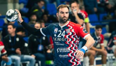 Javi Rodriguez Moya ficha por OAR Coruña hasta 2027