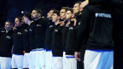 Portugal tumba a la favorita Dinamarca con los hermanos Costa soberbios