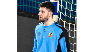 Jorge Pérez debuta con Saint-Raphael tras un año de baja