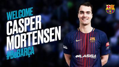 El Barcelona oficializa el fichaje de Mortensen y la salida de Valero Rivera