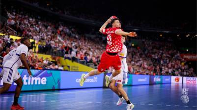 Croacia sorprende a Francia en un semifinal sobrada de intensidad