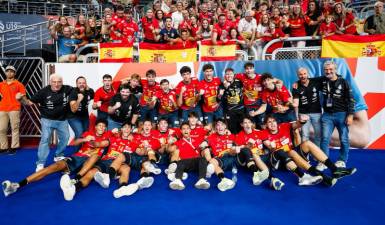 Los Hispanos Juveniles se meten en la final del Mundial con un Failde decisivo