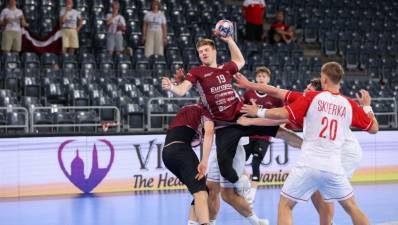 Valdis Kalnins, máximo goleador del Europeo Junior 2026 batiendo el récord histórico de goles