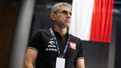 Jota Gonzalez solo incluye a Skrzyniarz en la lista de Polonia para el Europeo