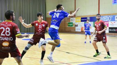 Cara y cruz para Atletico Valladolid y Puerto Sagunto en la previa de la Copa del Rey