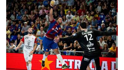 Telekom Veszprem y Barça se juegan el liderato de grupo en EHF Champions League