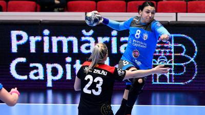 Cristina Neagu renueva por CSM Bucarest hasta 2022