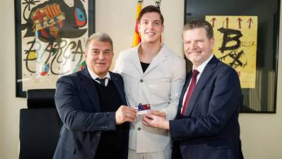 Domen Makuc amplia su contrato con el Barcelona hasta 2026