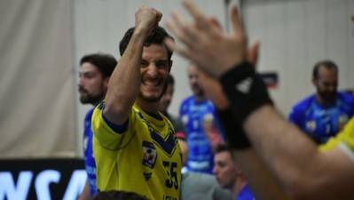 Bidasoa se mantiene líder invicto y ya van siete consecutivas. El Barça cumple ante Cuenca