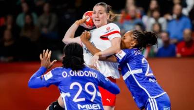 Dinamarca se impone a Francia y jugará la final del Europeo contra Noruega
