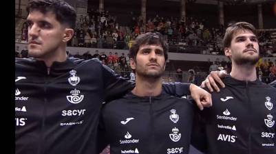 Con Ian Barrufet y Ferran Castillo, ya son 5 los juniors que han debutado con los Hispanos