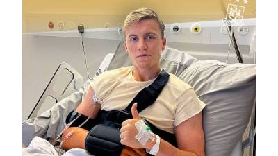 Gisli Kristjansson, operado del hombro, estará seis meses de baja