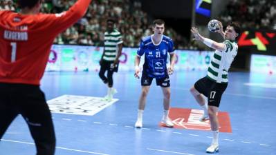 El Sporting recupera a Natan Suarez para la crucial vuelta en Plock