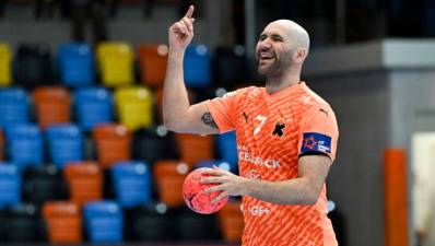 Joan Cañellas se despide ganando la liga con Kadetten Schaffhausen