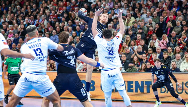 Simon Pytlick lleva al límite su relación con Flensburg-Handewitt, que se niega a traspasarle