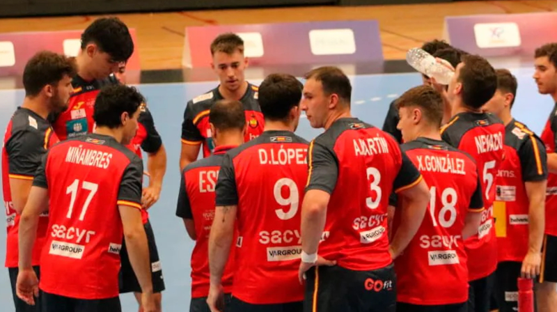 Los Hispanos Universitarios afrontan los cuartos del Mundial con total superioridad
